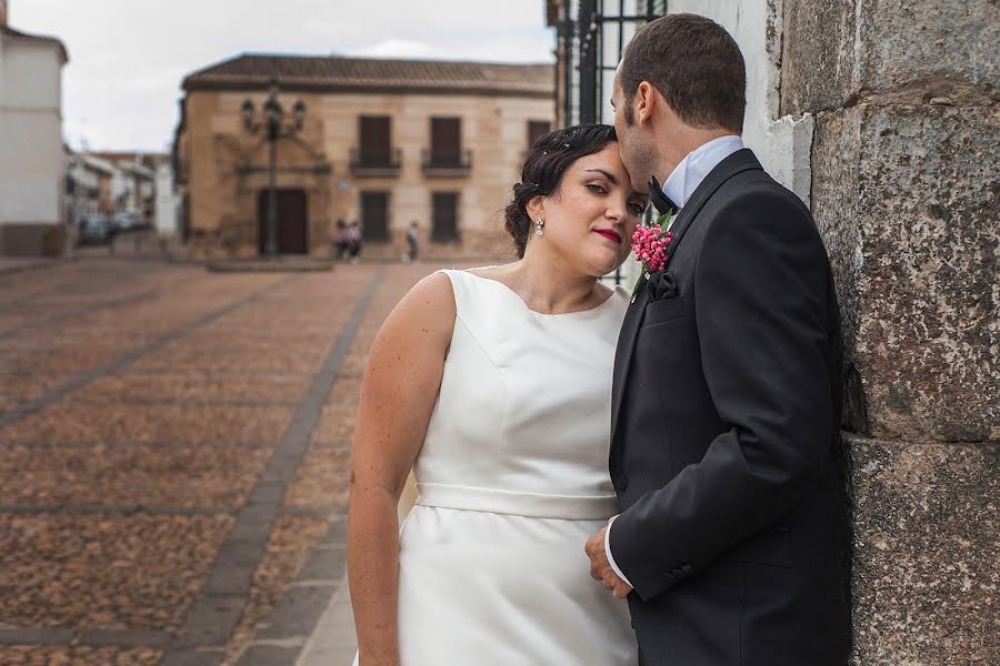 Wedding photographer Alba Vera (albavera). Photo of 12 May 2019