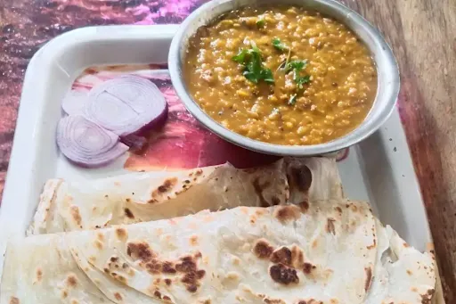 2 Parotta With Dal