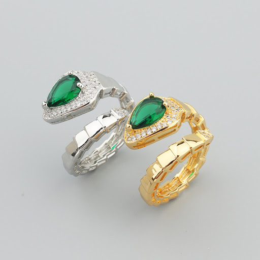 Title 6, Spring Type Snake Bone Bracelet Ring Suit, a un...