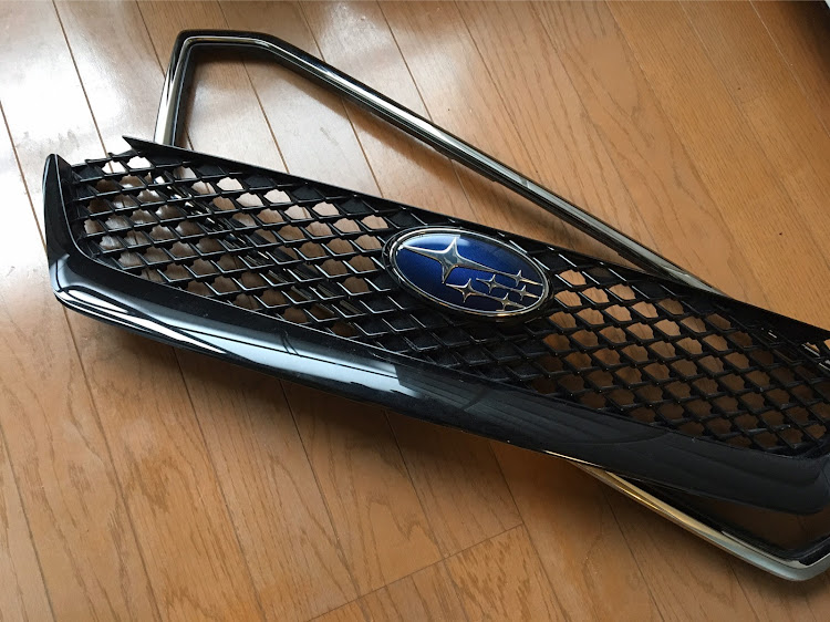 レヴォーグのレヴォーグSTI sports・WRX・グリル・合体・加工に関するカスタム事例の投稿画像1枚目