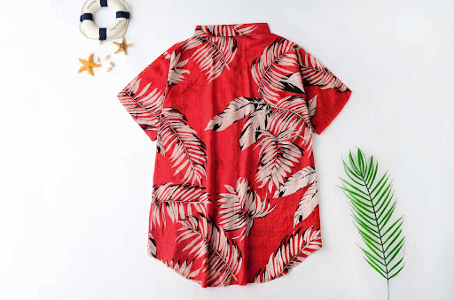 Title 3, Beach holiday print mens shirt
