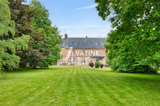 Seaside property with garden 1