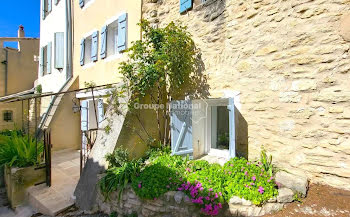 maison à La Roque-sur-Pernes (84)