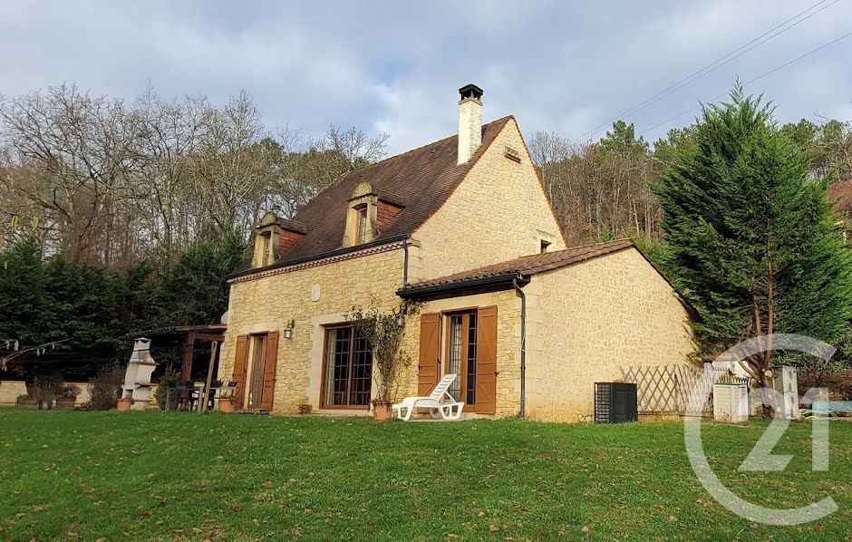 Vente maison 4 pièces 114.8 m² à Beynac-et-Cazenac (24220), 359 500 €