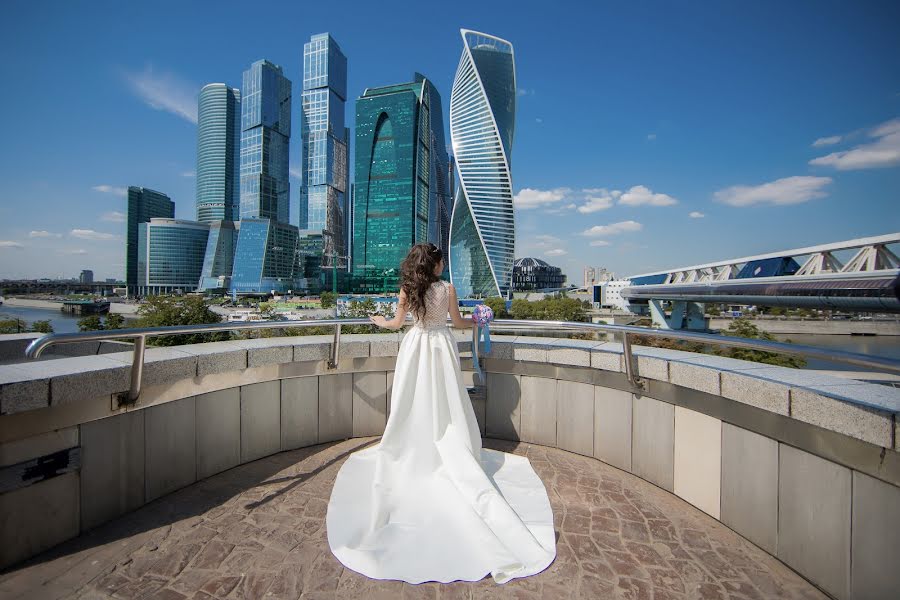 Fotografo di matrimoni Evgeniy Sensorov (sensorov). Foto del 13 marzo 2020