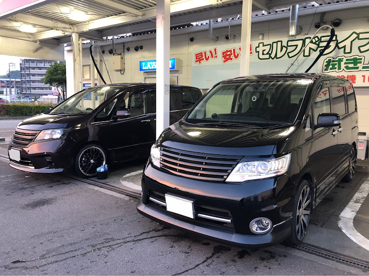 セレナの大和さん・洗車に関するカスタム事例の投稿画像1枚目