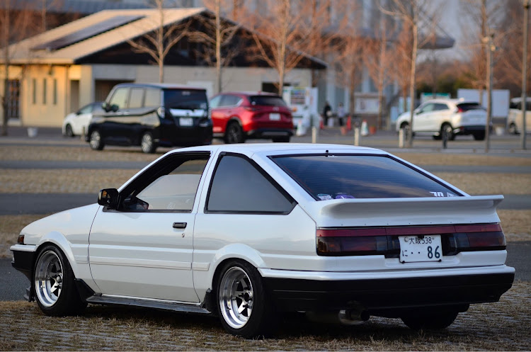 AE86 ハッチバック スポイラー 羽 チャンピオン 自動車・オートバイ