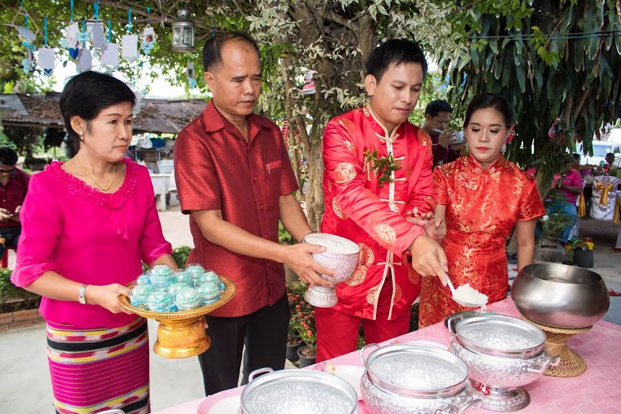 Fotografer pernikahan Pantakarn Sae-Urng (dreamshotsss). Foto tanggal 8 September 2020