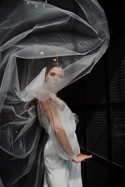 Wedding photographer Yuliya Siverina (juisi). Photo of 6 June 2022