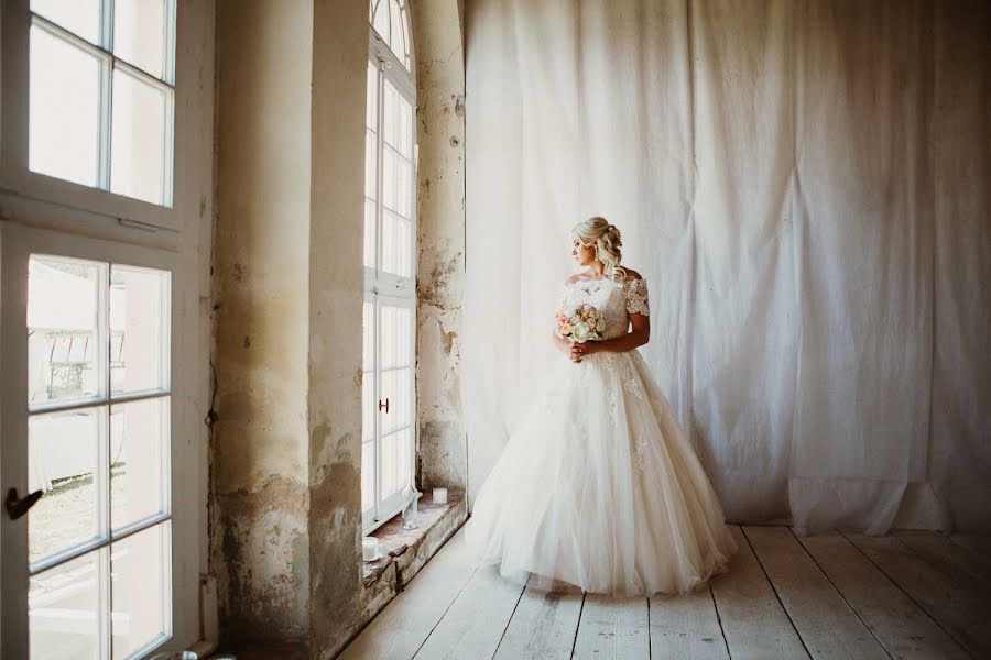 Fotógrafo de bodas Nicole Schweizer (nicschweizer). Foto del 11 de julio 2018