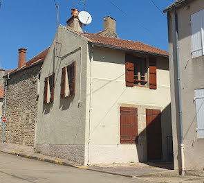 maison à Guillon (89)