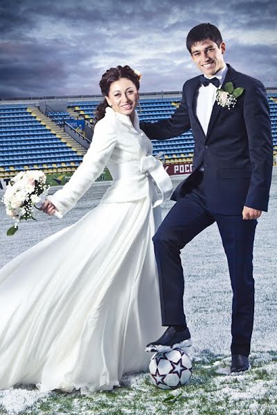 Fotografo di matrimoni Anna Zolotukhina (surazica). Foto del 14 dicembre 2012