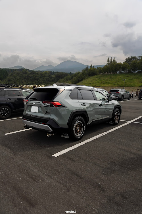 RAV4のRAV4乗りさんと繋がりたい・熊本MTに関するカスタム事例の投稿画像3枚目