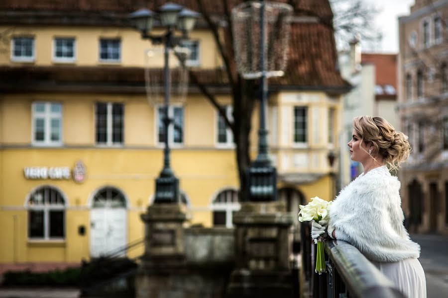 Fotografo di matrimoni Tomas Pikturna (tomaspikturna). Foto del 21 aprile 2020