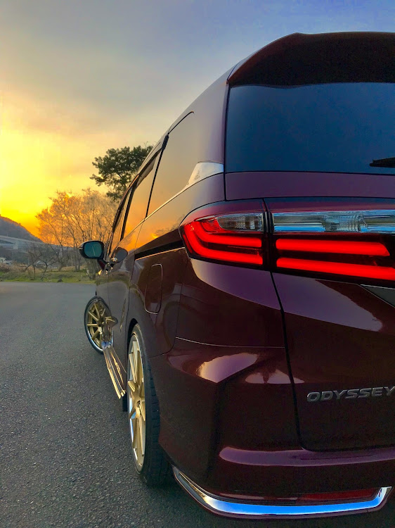 オデッセイのドライブ・洗車・夕日に関するカスタム事例の投稿画像2枚目