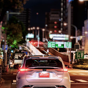 ハリアー MXUA80