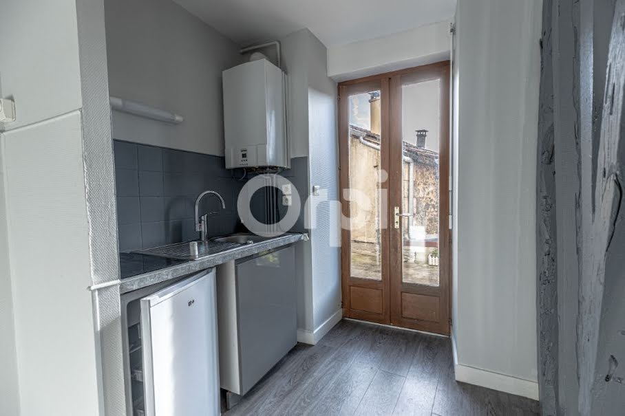 Location  appartement 2 pièces 41 m² à Limoges (87000), 450 €