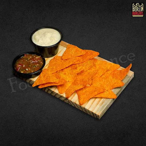 Peri Peri Nachos + Salsa + Cheese Sauce Dip