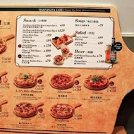 堤諾比薩  Tino's Pizza Cafe