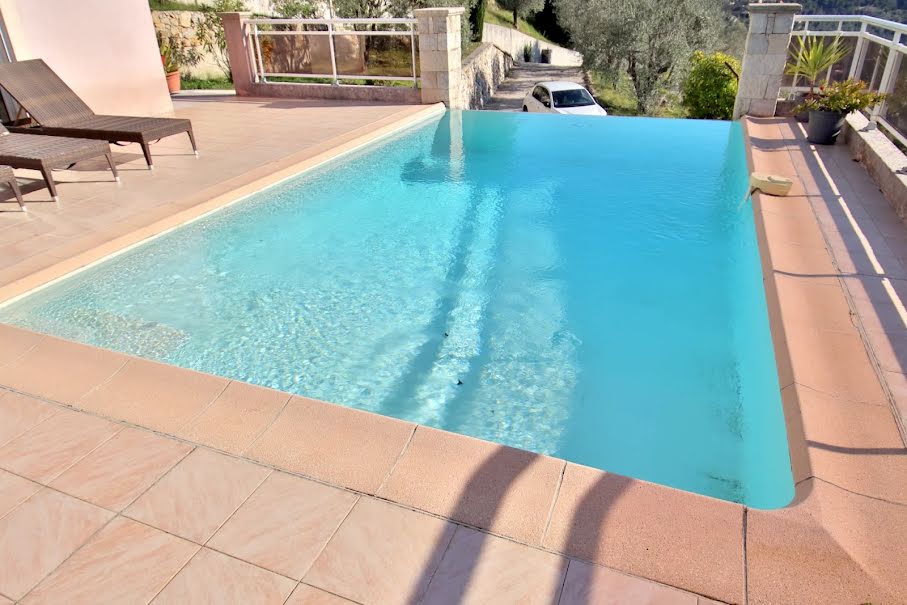 Vente villa 6 pièces 190 m² à Nice (06000), 945 000 €