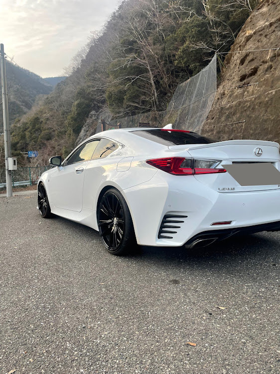 RCのレクサス乗り・レクサスRC・奈良県五條市に関するカスタム事例の投稿画像1枚目