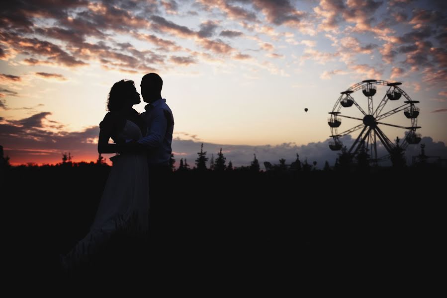 शादी का फोटोग्राफर Danil Dyakiv (danildiakiv)। अगस्त 9 2021 का फोटो