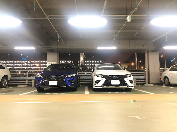 カムリのカムリws・カムリ70・カムリ・勝手にコラボ・立体駐車場に関するカスタム事例の投稿画像2枚目