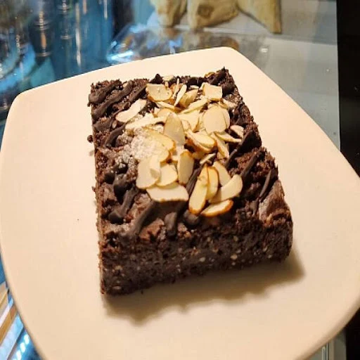 Almond Brownie