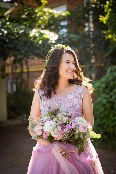 Fotógrafo de bodas Irina Sapozhkova (irkkin). Foto del 24 de octubre 2018