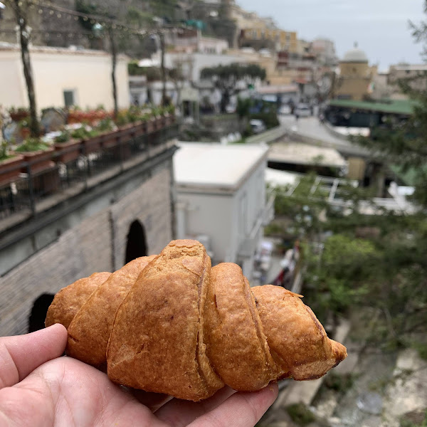 Gluten-Free Croissants at Collina Positano Bakery