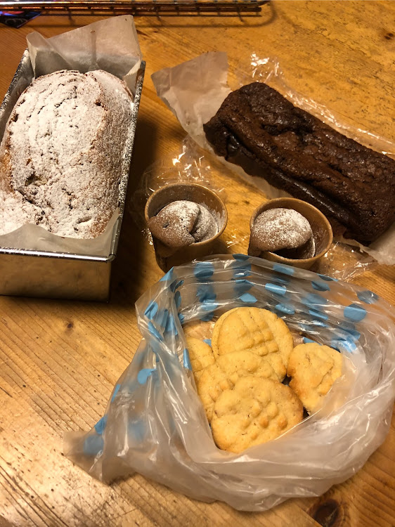 カプチーノの♂ SUZUKI  ♂ cappuccino ♂・カフェレーサー・バレンタインに関するカスタム事例の投稿画像6枚目