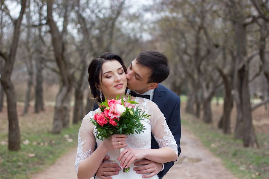 Fotógrafo de casamento Ivan Ugryumov (van42). Foto de 17 de maio 2018