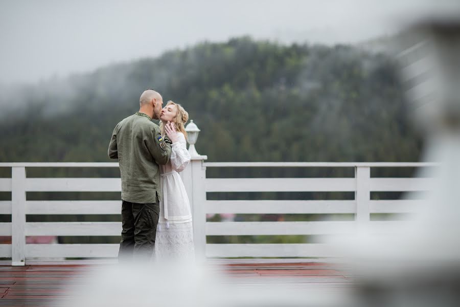 Photographe de mariage Bogdan Vіntonyak (photoartmedia). Photo du 30 mai 2023