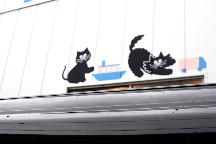 Nボックスカスタムのウォールアートコラボ・ねこちゃん・カメ活・ドライブ・一眼レフに関するカスタム事例の投稿画像4枚目