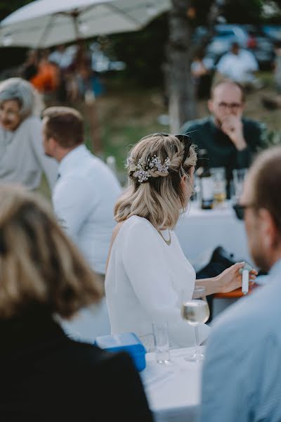 Fotograf ślubny Ronja Fella (ronjafella). Zdjęcie z 31 maja 2023