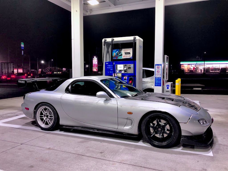 RX-7のエンジンブロー・ゴミに関するカスタム事例の投稿画像1枚目