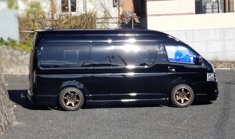 ハイエース スーパーロングのスパロン・SLOC・SUPER LONG OWNERS CLUB・キャンパー特装車・お届け物に関するカスタム事例の投稿画像1枚目