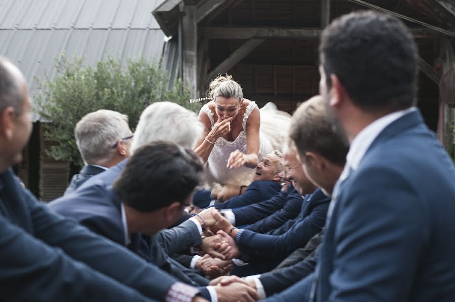 Svadobný fotograf Sandrine Bonvoisin (sbonvoisin). Fotografia publikovaná 24. júla 2022