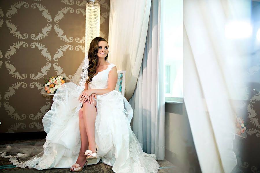 Wedding photographer Yuliya Fedosov (yuliyafedosov). Photo of 10 March 2020