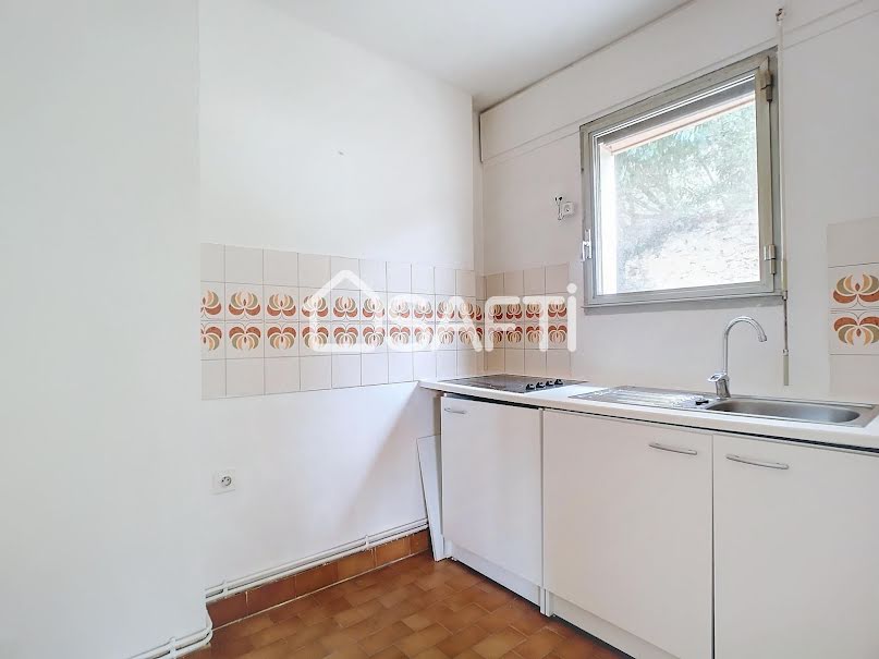 Vente appartement 1 pièce 30 m² à Garches (92380), 204 000 €