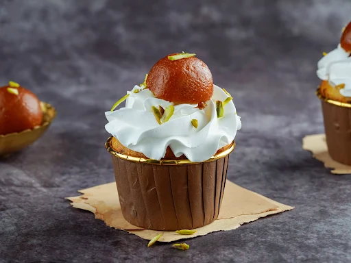 Gulab Jamun Vanilla Cupcake