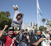 🎥 Complete chaos in Buenos Aires: duizenden en duizenden op straat, confrontatie met politie, wake opgeschort