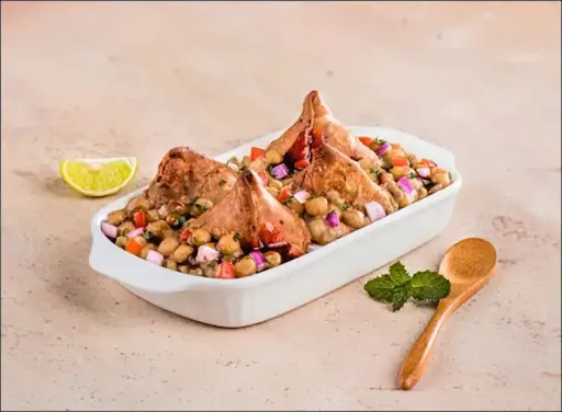 Samosa Chole Chaat