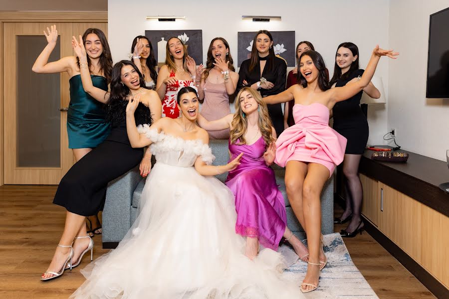 結婚式の写真家Özgün Yılmaz (uzgunyilmaz)。4月25日の写真