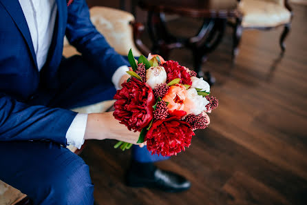 Fotógrafo de casamento Olesya Markelova (markelovaleska). Foto de 23 de julho 2018