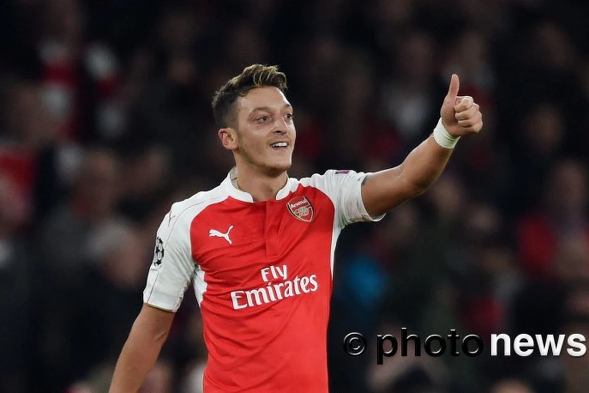 Mesut Özil wil nieuw rugnummer bij Arsenal: "Zoals Zidane, Maradona en Pelé"