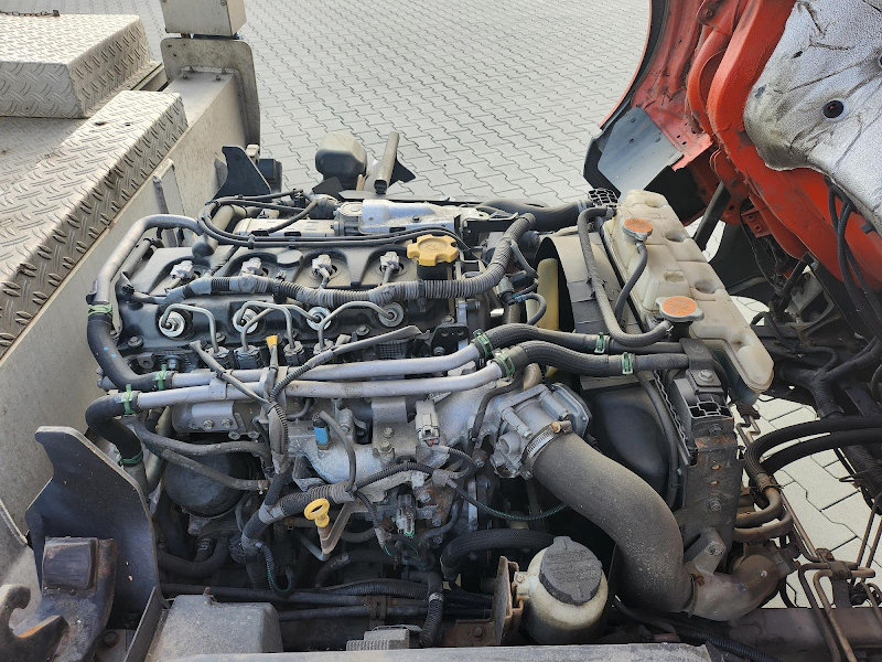 Kép MULTITEL MT 182 EX / NISSAN CABSTAR