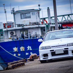 スカイライン R33