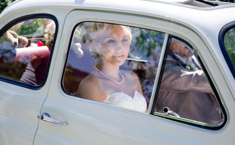 Fotógrafo de casamento Conny Schöffmann (connyschoeffmann). Foto de 26 de fevereiro 2017