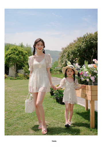 Title 3, Cute Parent-Child Swimsuit, Mother-Daughter One...